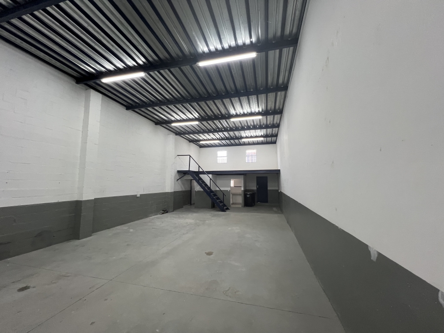 To Let commercial Property for Rent in Parow East Western Cape